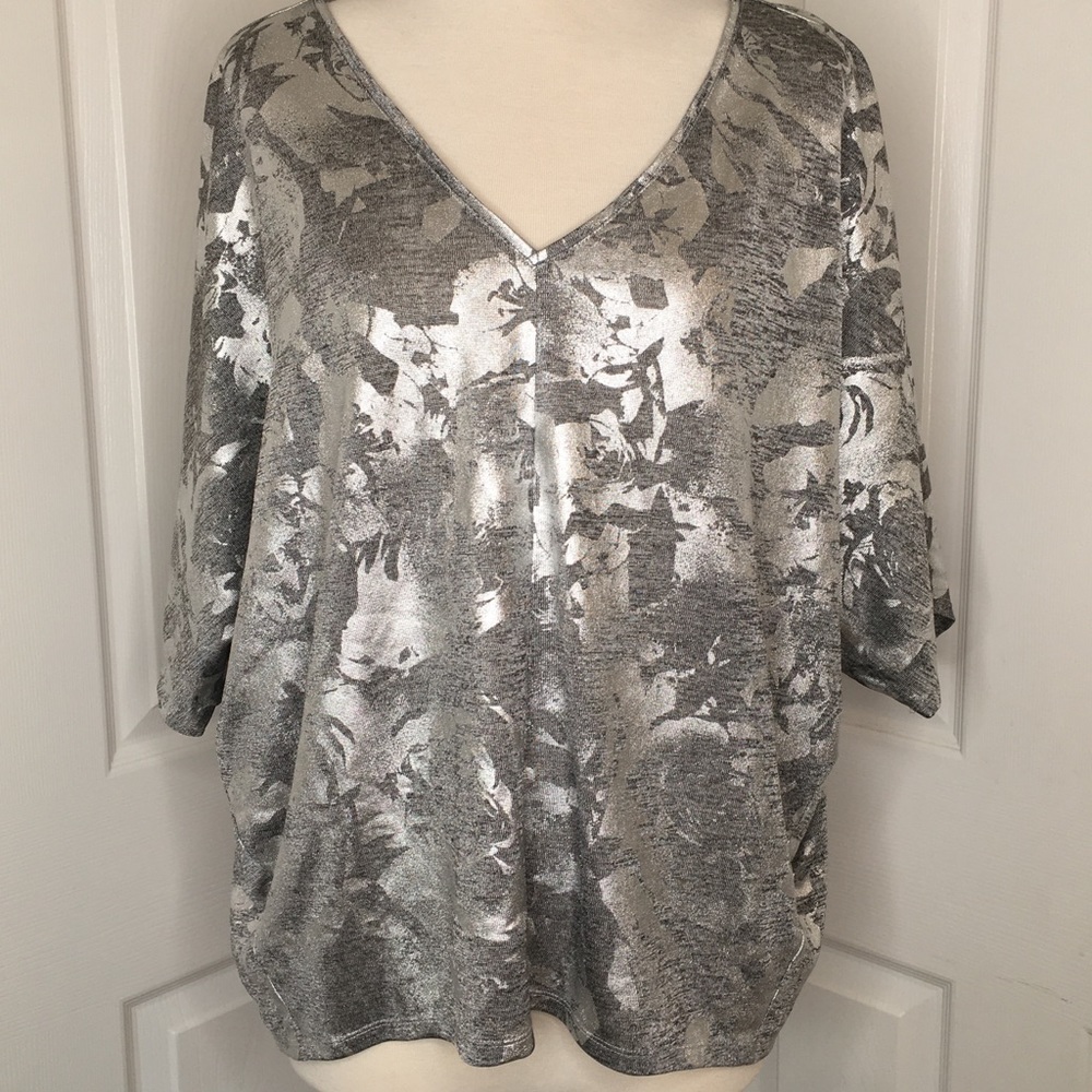 Black House white market silver dolman sleeve V-neck top -Unworn no tags